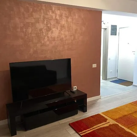 Apartment Catedral Studio Bucharest